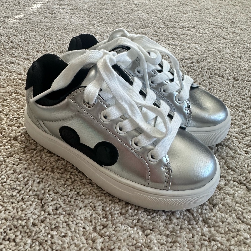 NEW Kids Silver Metallic Lace-Up Sneakers with Black Mickey Accent